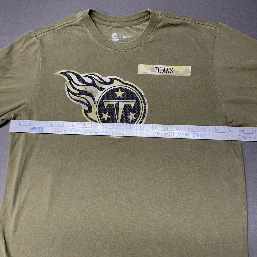 Tennessee Titans Nike Salute to Service Long Sleeve Shirt - Men's Medium - Olive
